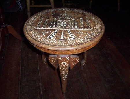 photo-012inlaidtable_1.jpg