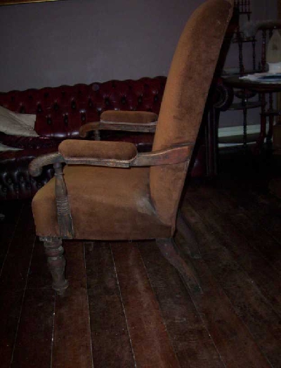 photo-053CEDARCHAIR_0.jpg