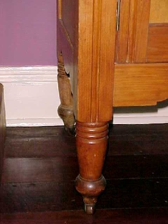 washstand4_0.JPG
